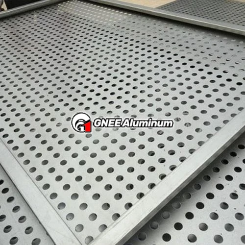 3003 Punchted aluminijasti list